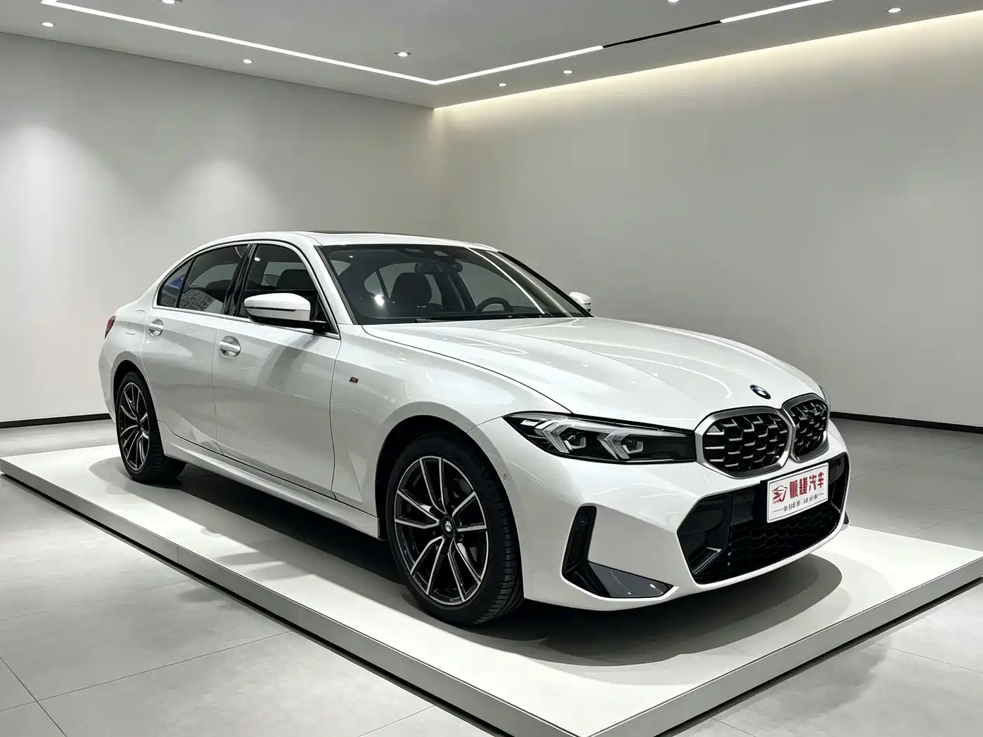 BMW 3 серии 2024