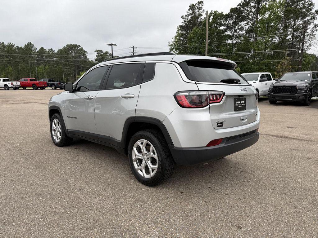 Jeep Compass 2024