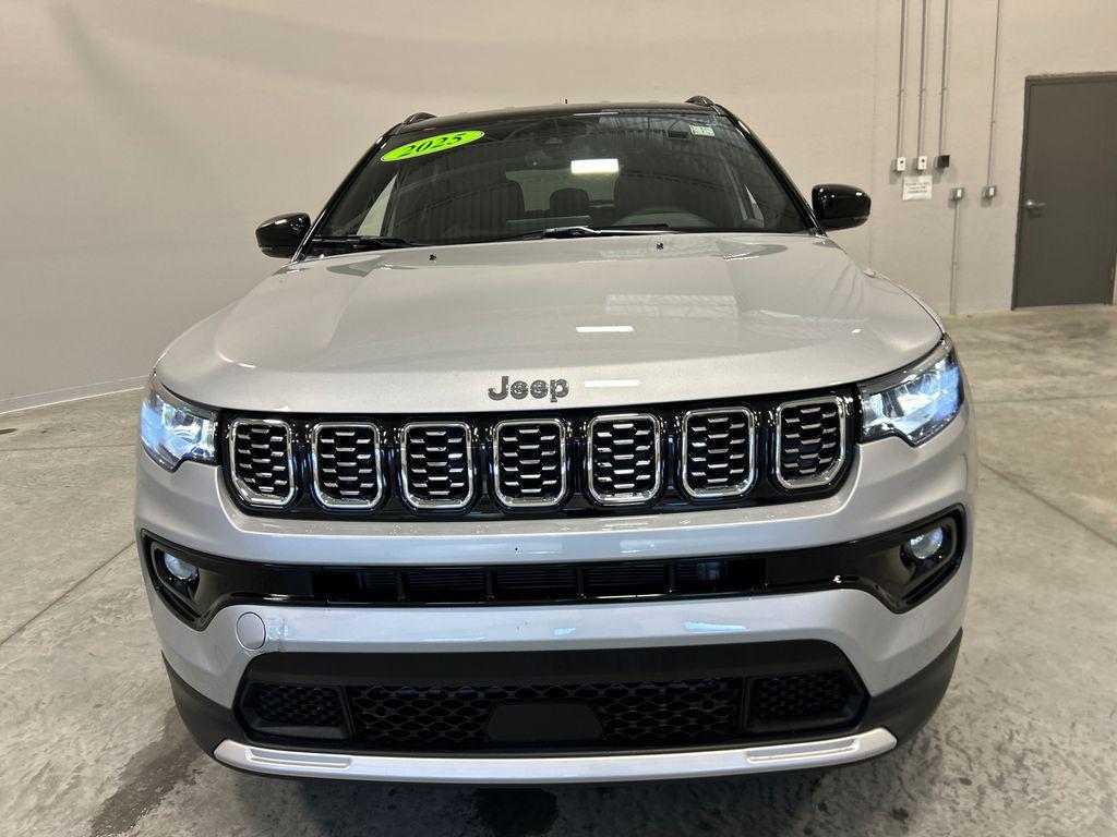 Jeep Compass 2025