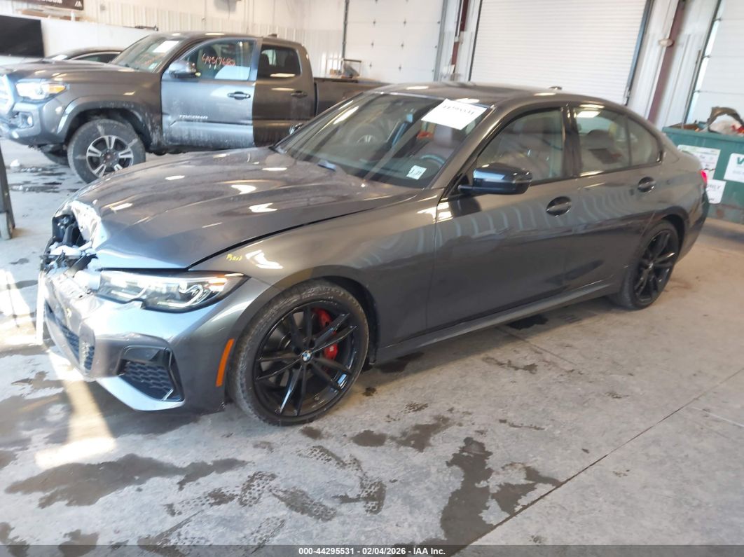 BMW 3 серии 2022