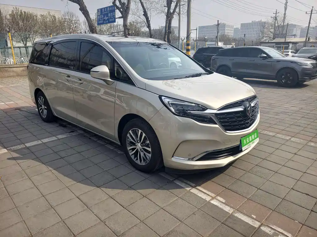 Buick GL8 2022
