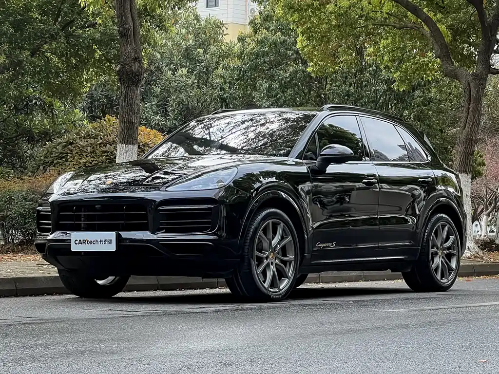 Porsche Cayenne 2023