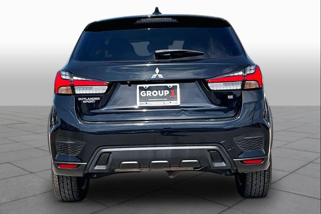 Mitsubishi Outlander Sport 2024