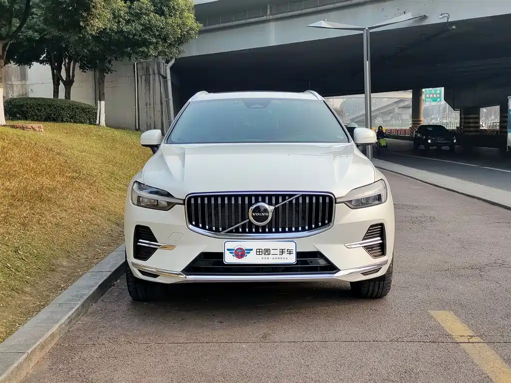 Volvo XC60 2024
