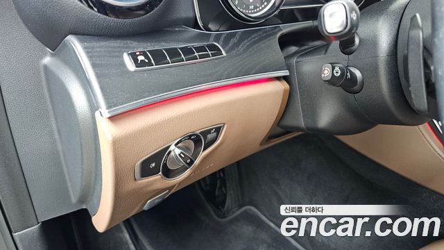 Mercedes-Benz E-Класс 2020