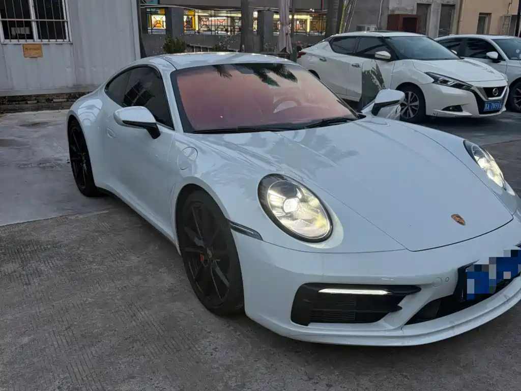 Porsche 911 2024