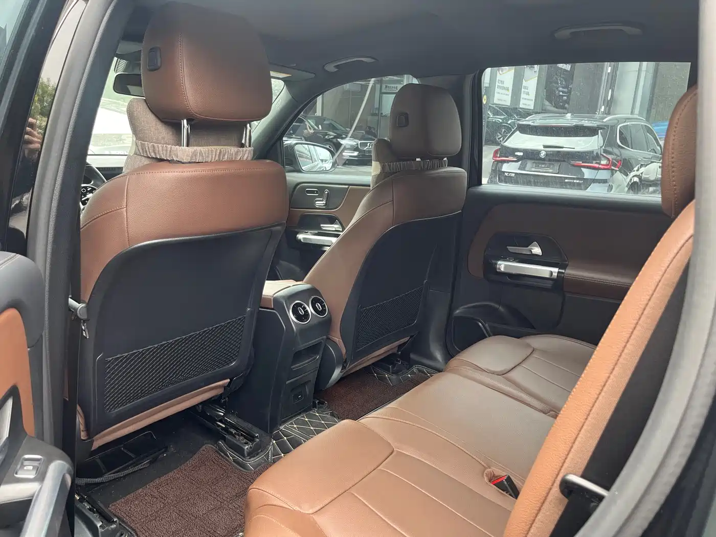 Mercedes-Benz GLB 2021