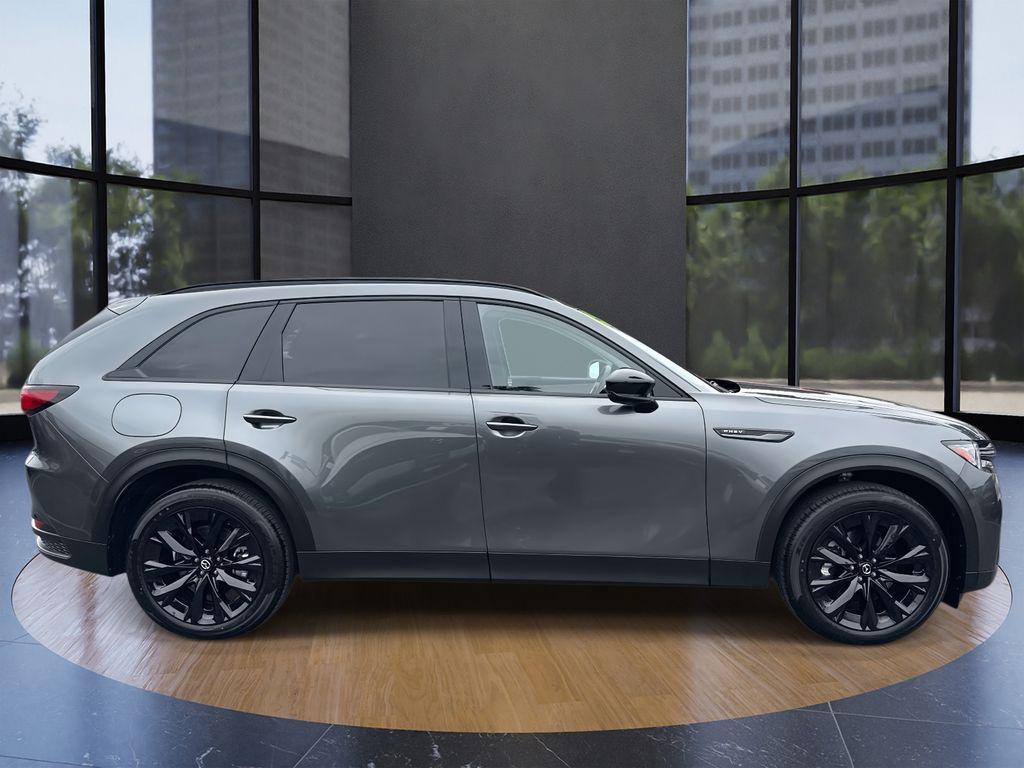 Mazda CX-90 2025