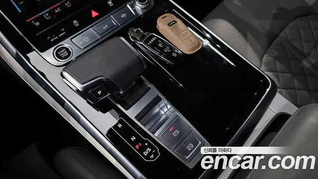 Audi Q8 2025