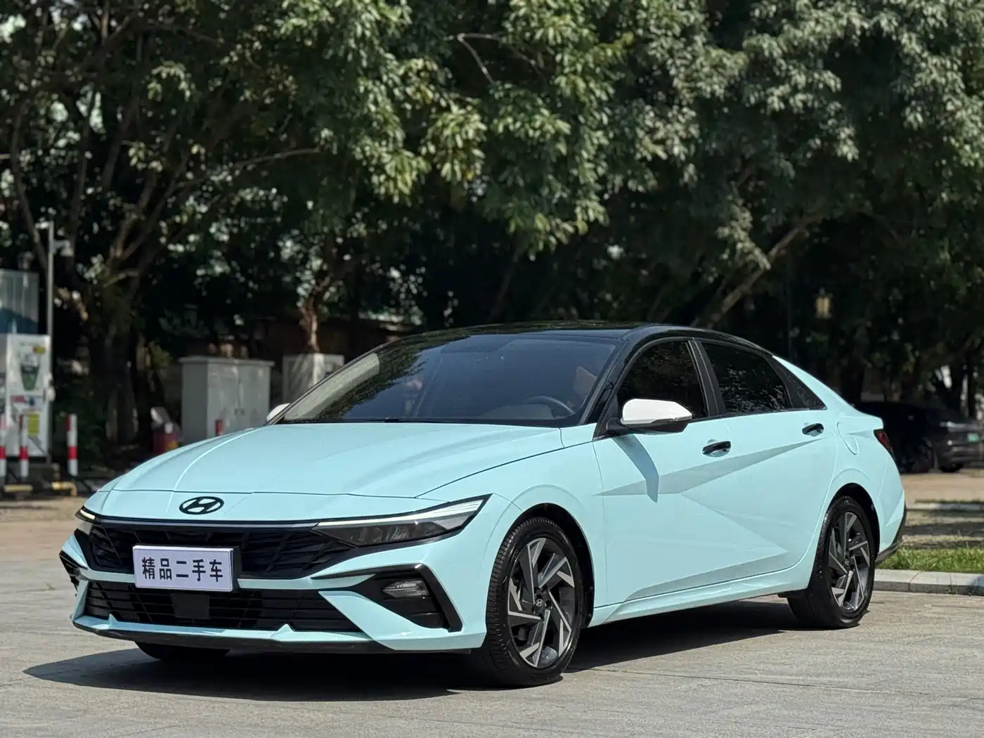Hyundai Elantra 2024