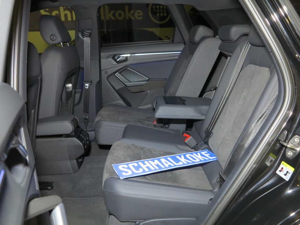 Audi RSQ3 2022