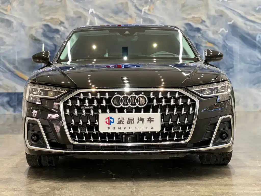 Audi A8 2024