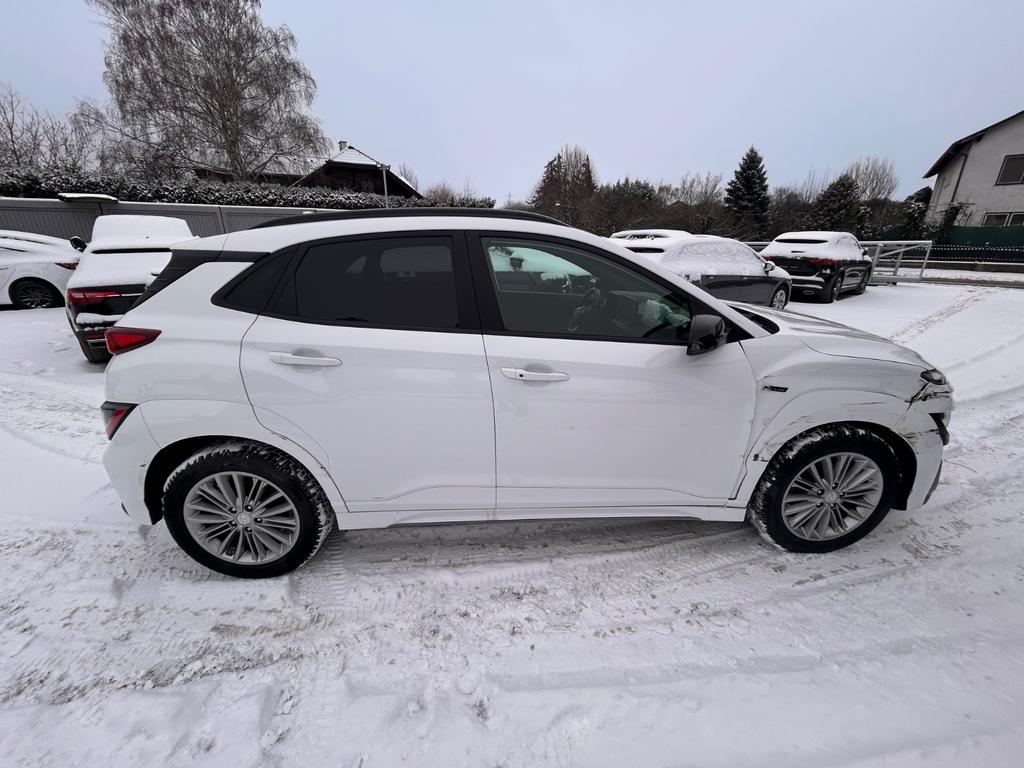 Hyundai Kona 2021