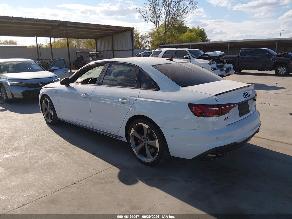 Audi A4 2023