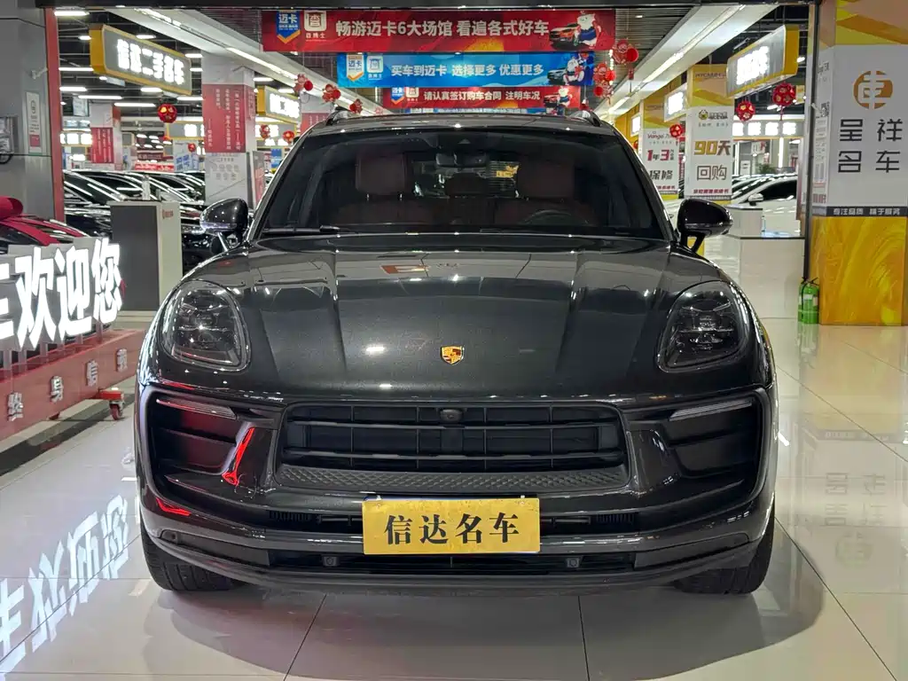 Porsche Macan 2022