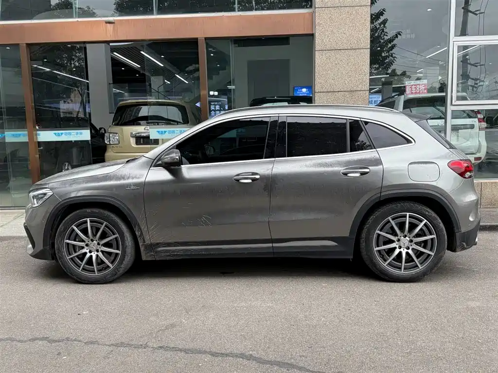 Mercedes-Benz CLA AMG 2021