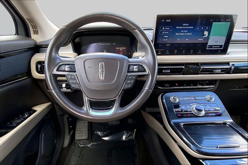 Lincoln Nautilus 2021
