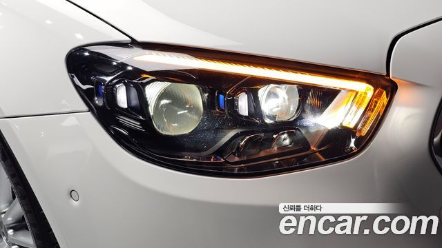 Mercedes-Benz E-Класс 2023