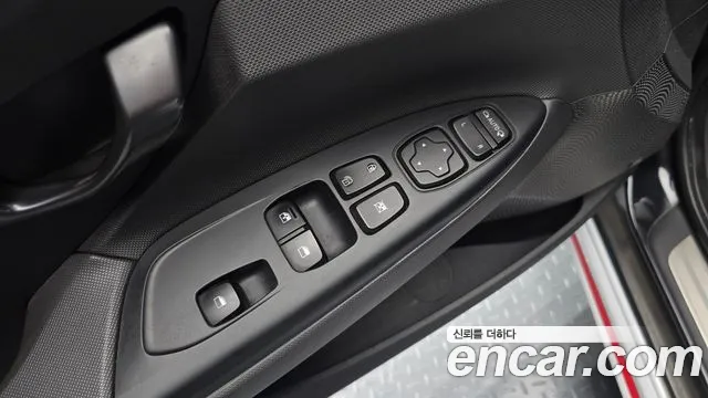 Hyundai Veloster 2020