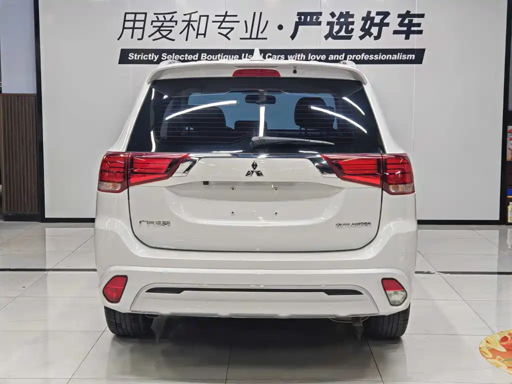 Mitsubishi Outlander 2022