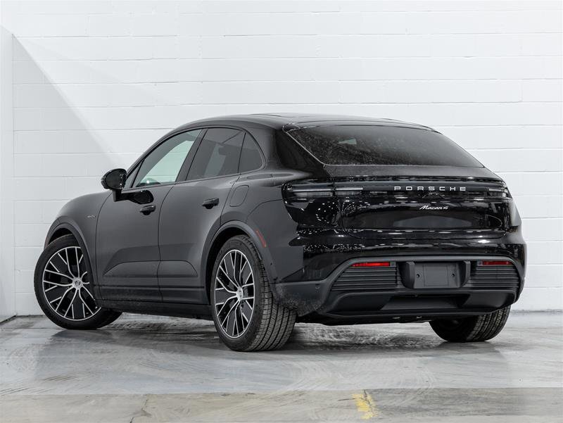 Porsche Macan 2025