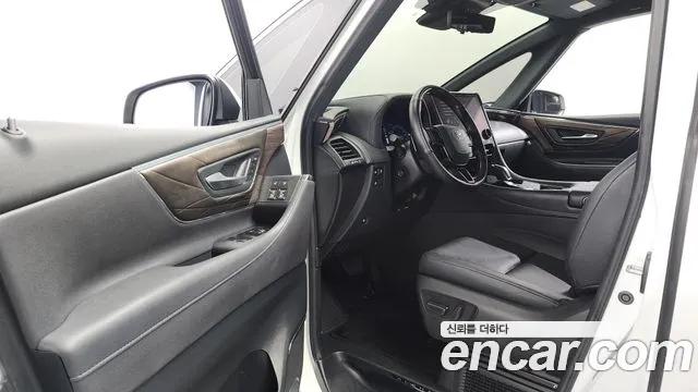 Toyota Alphard 2023