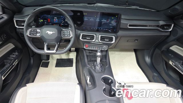 Ford Mustang 2024