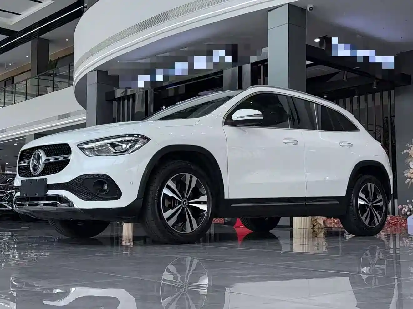 Mercedes-Benz GLA 2023