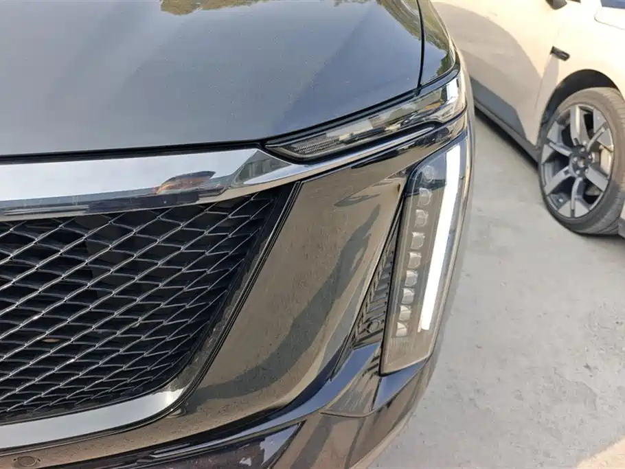 Cadillac XT5 2024