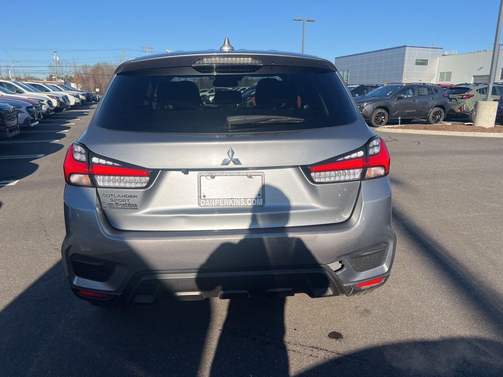 Mitsubishi Outlander Sport 2021