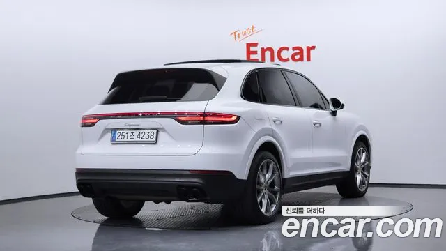 Porsche Cayenne 2020