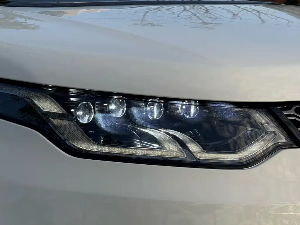 Land Rover Discovery Sport 2020