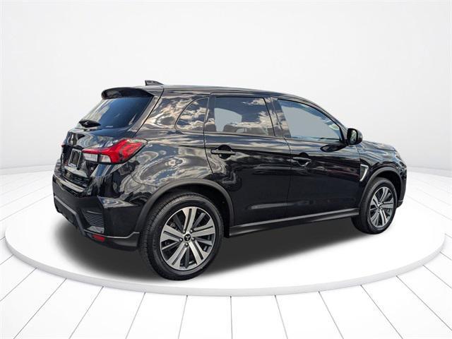 Mitsubishi Outlander Sport 2024