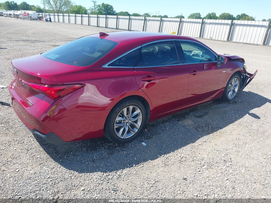 Toyota Avalon 2021