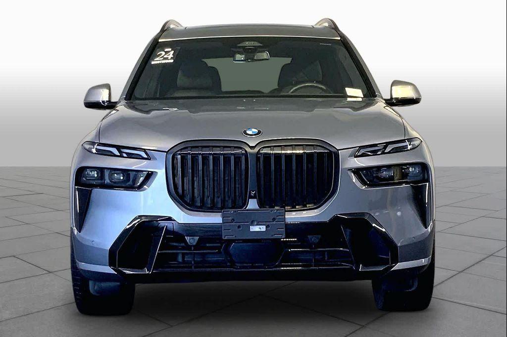 BMW X7 2024