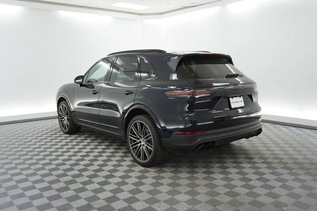 Porsche Cayenne 2023