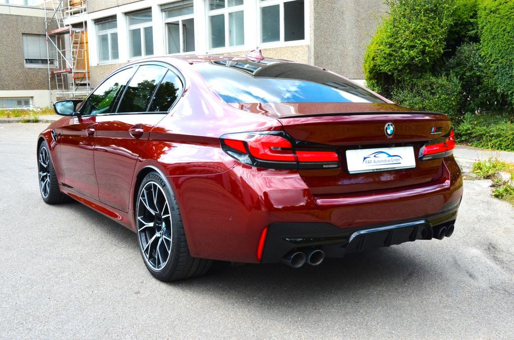 BMW M5 2022
