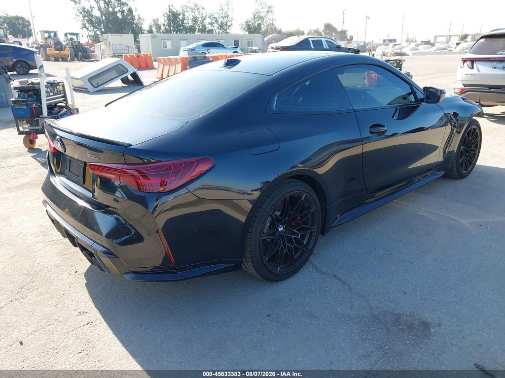 BMW M4 2025