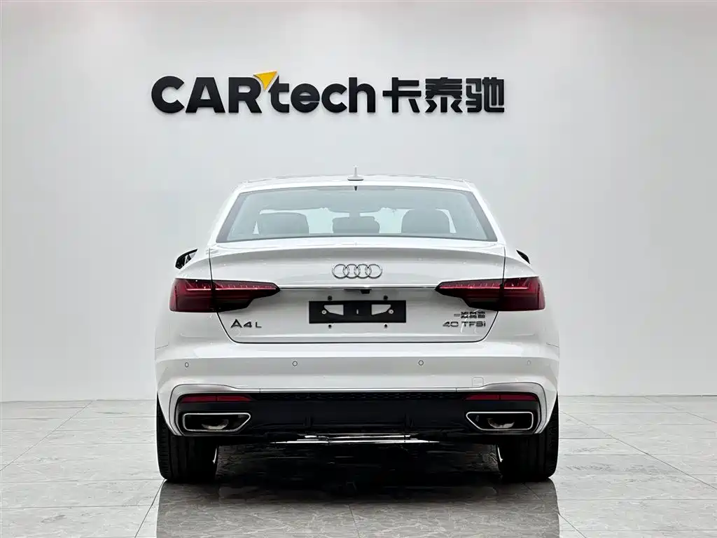 Audi A4 2022