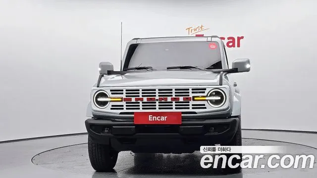 Ford Bronco 2022