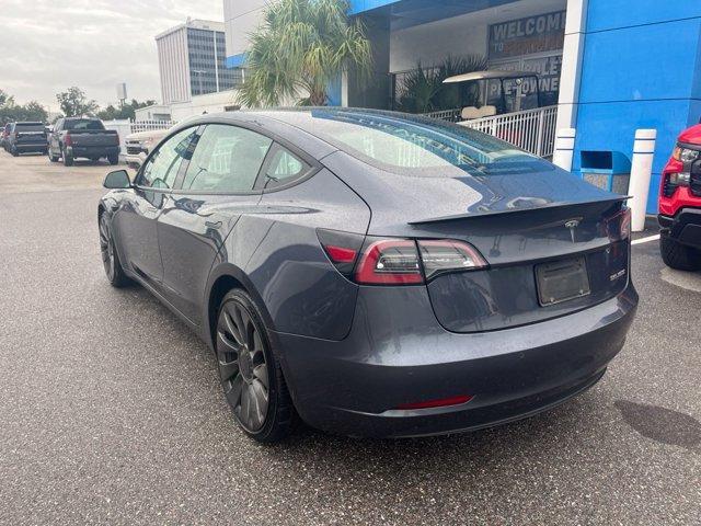 Tesla Model 3 2022