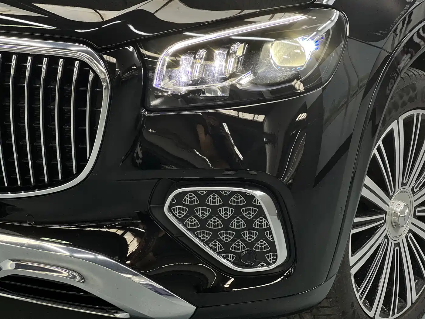Mercedes-Benz Maybach GLS 2025