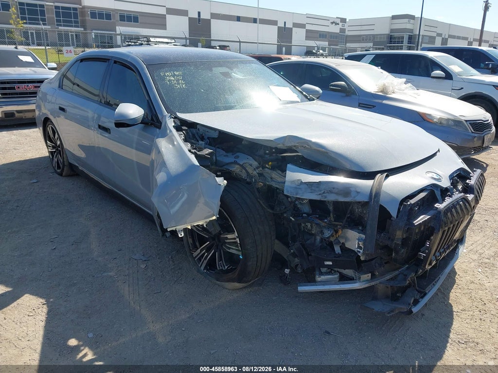BMW i7 2024