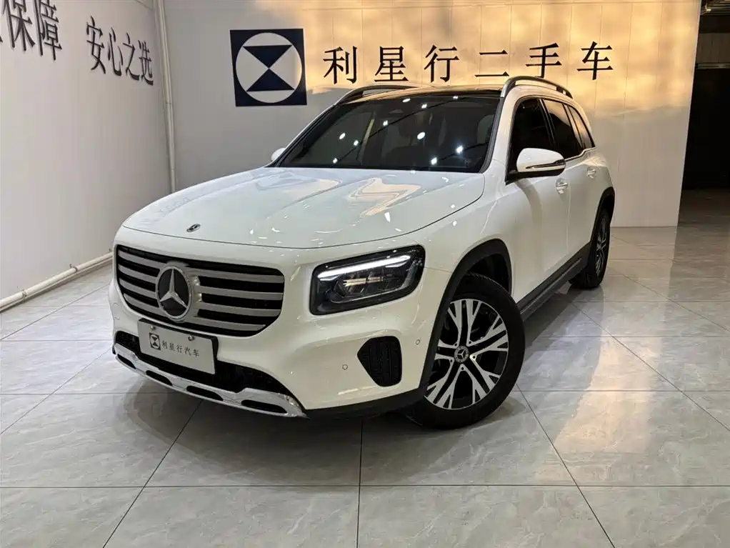 Mercedes-Benz GLB 2024