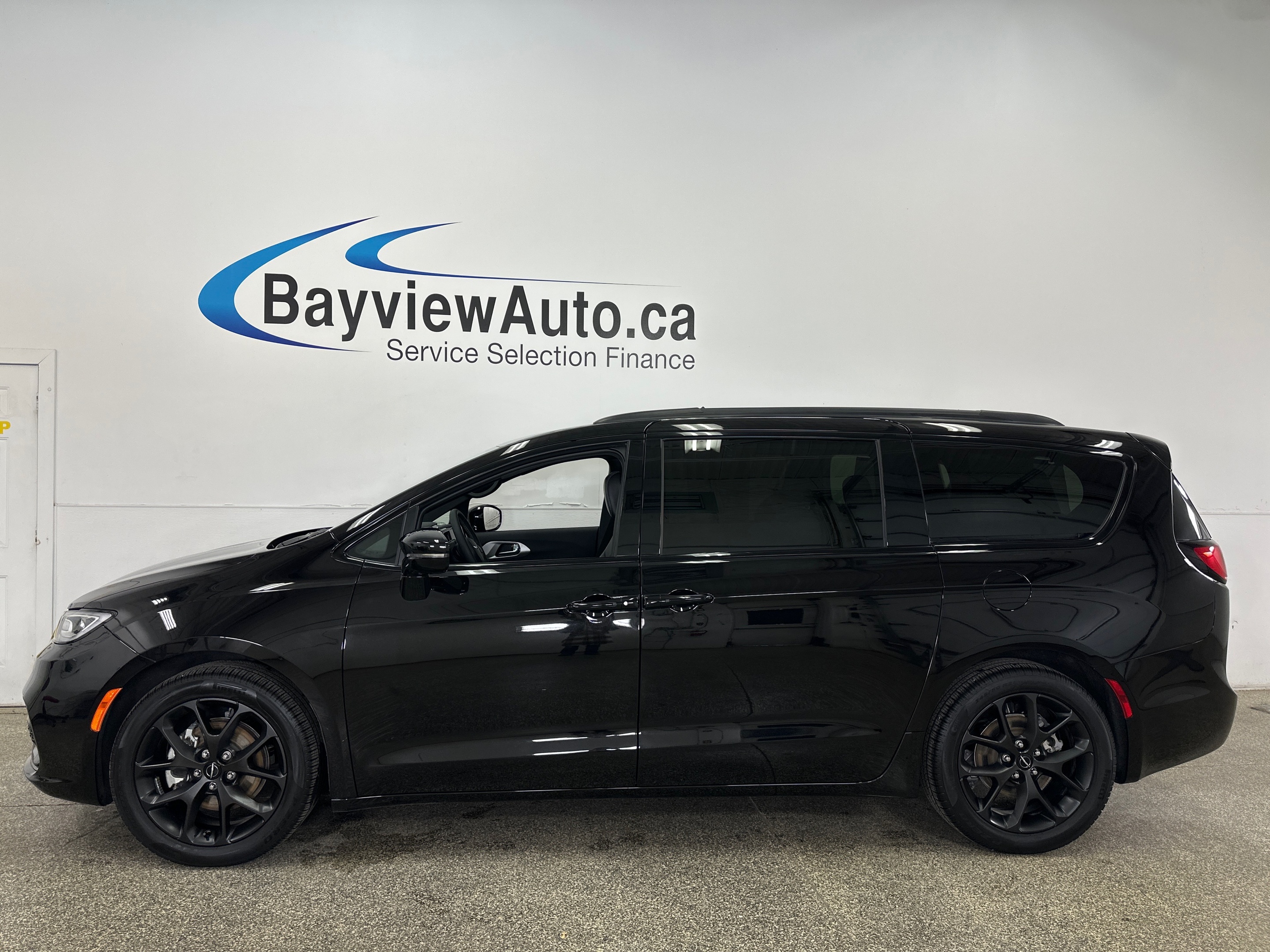 Chrysler Pacifica 2024