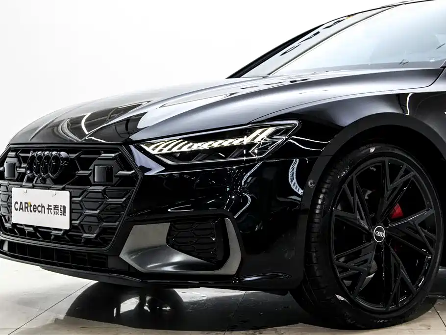 Audi A7 2025