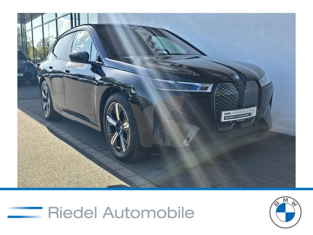 BMW iX 2022