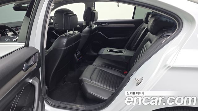 Volkswagen Passat 2022