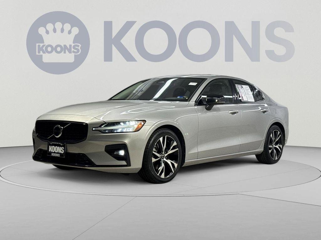 Volvo S60 2024