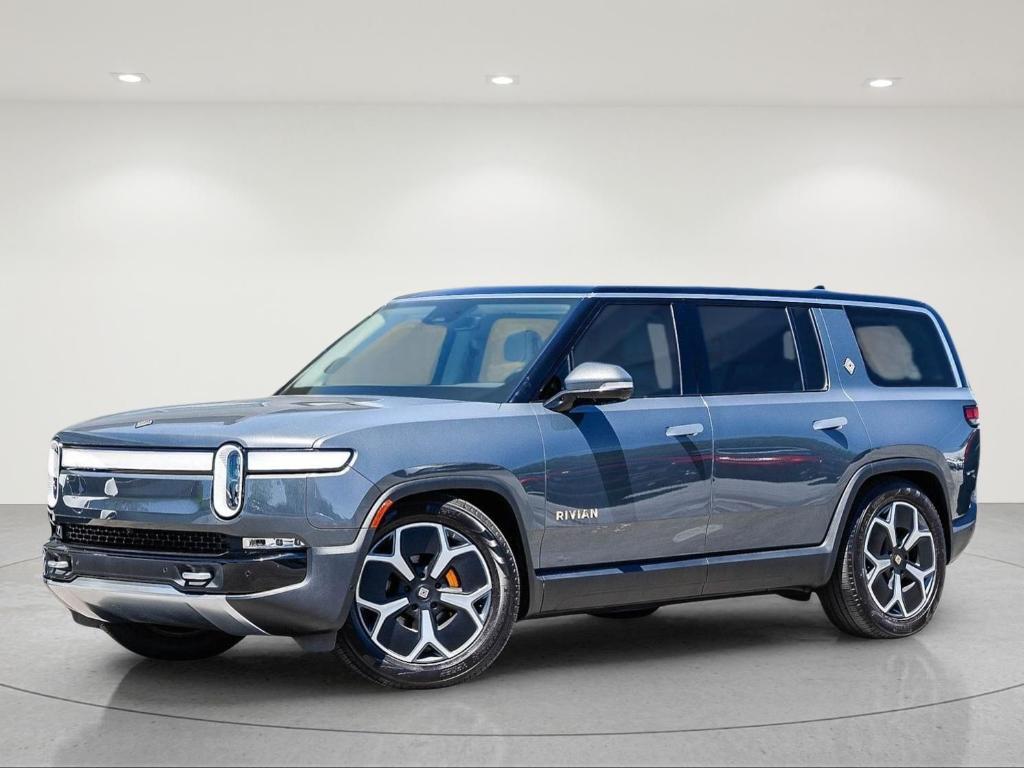 Rivian R1S 2023
